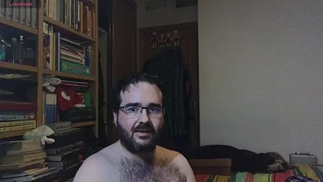 curiosillo83 online show from 28, 1, 2025