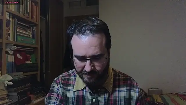 curiosillo83 online show from 28, 1, 2025