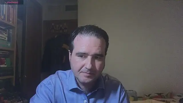 curiosillo83 online show from 30, 1, 2025