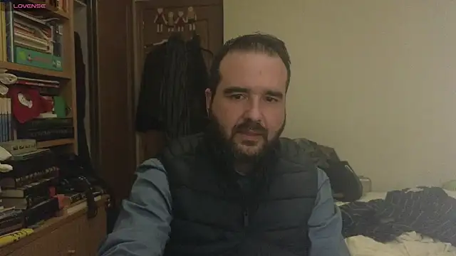 curiosillo83 online show from 26, 2, 2025