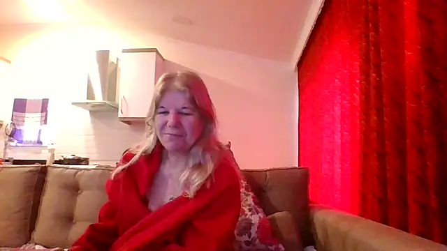 Snapshot of TrustfulVampire1 chatting on 25, 3, 2026 TrustfulVampire1 online show from 25, 3, 2026