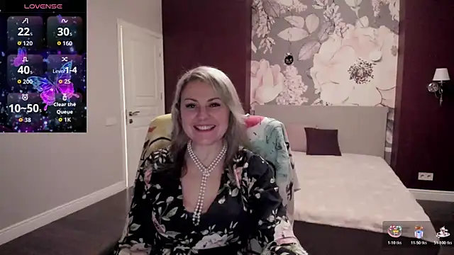 Snapshot of Candy_Long chatting on 18, 12, 2025 Candy Long online show from 18, 12, 2025