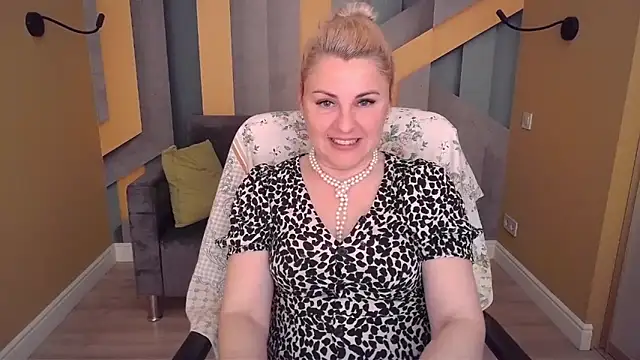 Snapshot of Candy_Long chatting on 17, 5, 2026 Candy Long online show from 17, 5, 2026