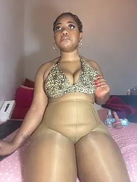 Snapshot of Sexypresh302 chatting on 31, 5, 2026 Sexypresh302 online show from 31, 5, 2026