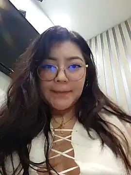 Snapshot of Sakura_0505 chatting on 4, 3, 2025 Sakura 0505 online show from 4, 3, 2025
