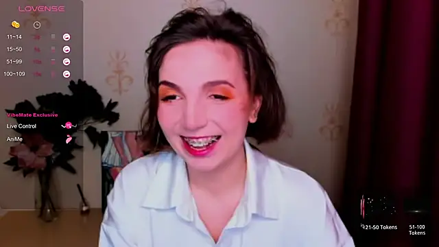 KindHazelHere  online show from 8, 10, 2025