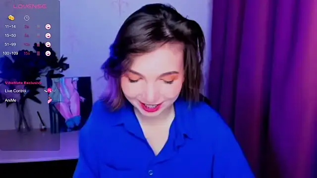 KindHazelHere  online show from 28, 10, 2025