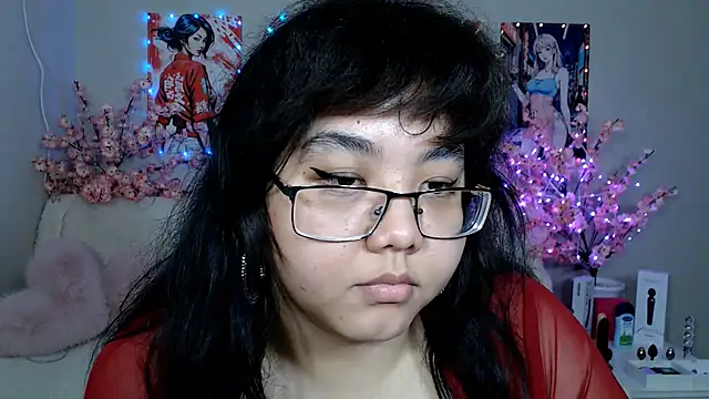 Snapshot of Moertomlly chatting on 25, 4, 2026 Moertomlly online show from 25, 4, 2026