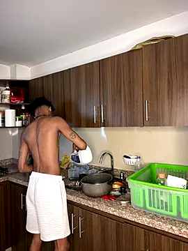 matatanlove online show from 4, 10, 2025