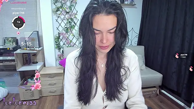 Lunlunera online show from 23, 2, 2025