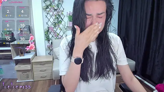 Lunlunera online show from 8, 3, 2025