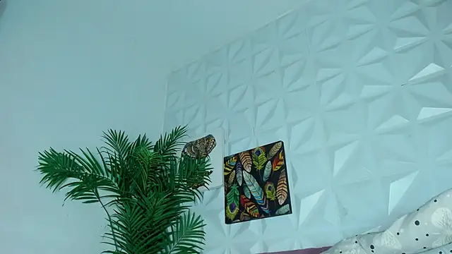 Hellen Sky online show from 26, 11, 2025