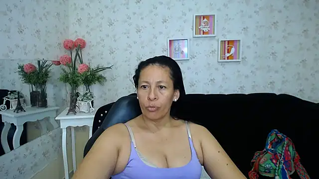 mature martina online show from 16, 2, 2025
