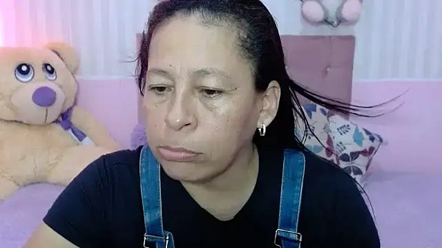 mature martina online show from 20, 11, 2025