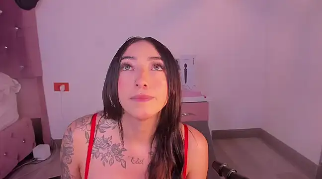 isa red hair online show from 10, 1, 2025