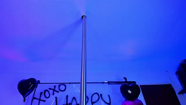 BonnieBad01 online show from 19, 2, 2025