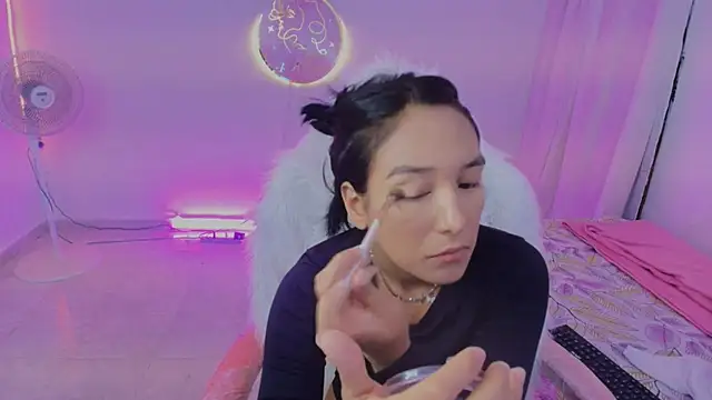 Nanami 19 online show from 3, 7, 2026