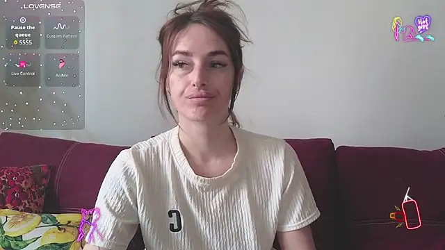 Snapshot of xx_adrihanna_xx chatting on 9, 4, 2026 xx adrihanna xx online show from 9, 4, 2026