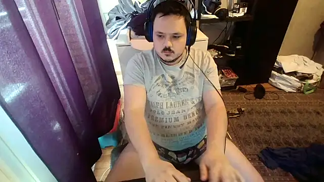 Bebemickey75 online show from 8, 3, 2025