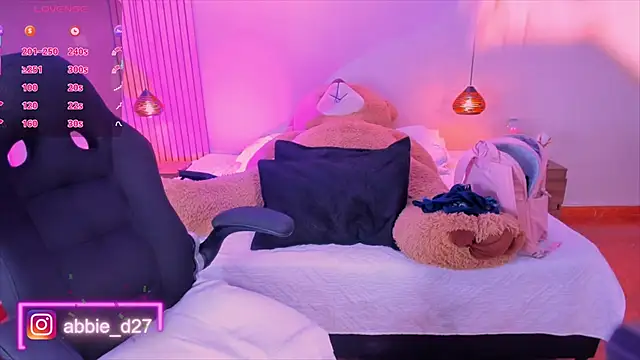 AbbieEdmond online show from 15, 11, 2025