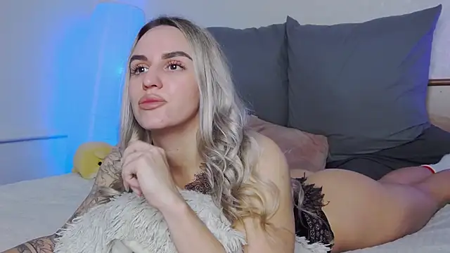 SofiJames online show from 2, 12, 2025