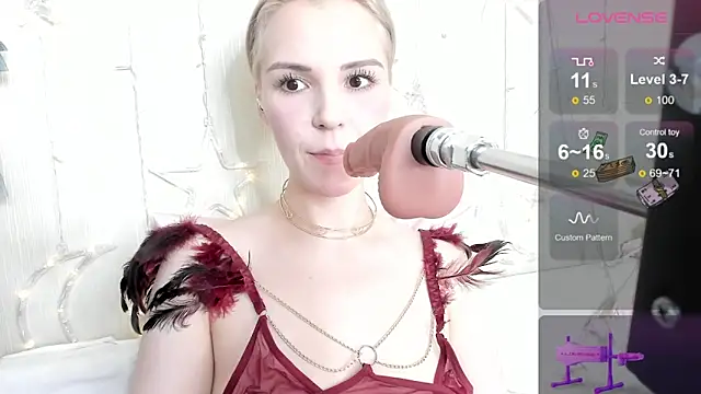 Kaya Devis online show from 27, 3, 2026