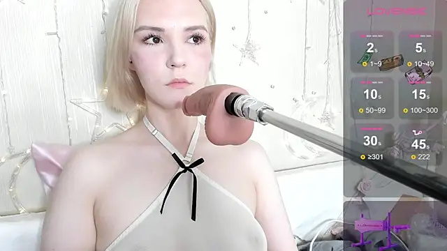 Kaya Devis online show from 11, 6, 2026