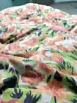 SILENT FUCKER 01 online show from 7, 1, 2025