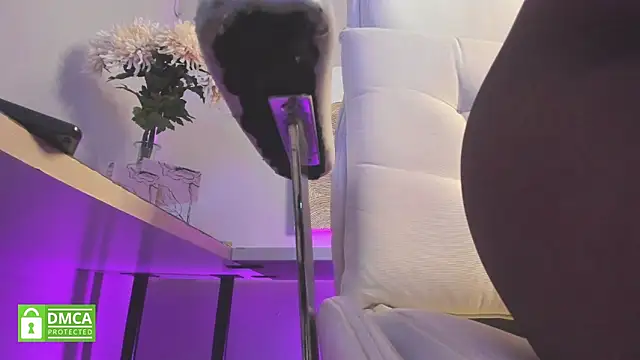 karinna gray online show from 18, 2, 2026