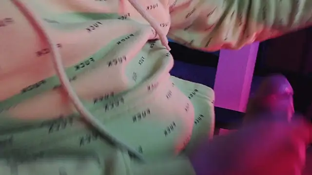 auilein online show from 22, 3, 2025