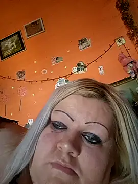 ducicsajsziii online show from 18, 11, 2025