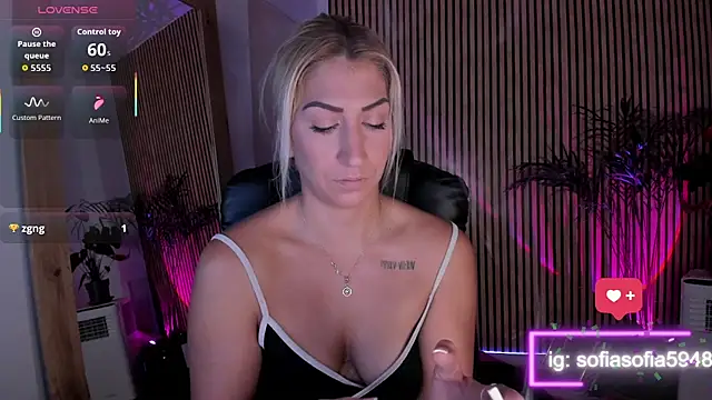 sofiah  online show from 17, 10, 2025