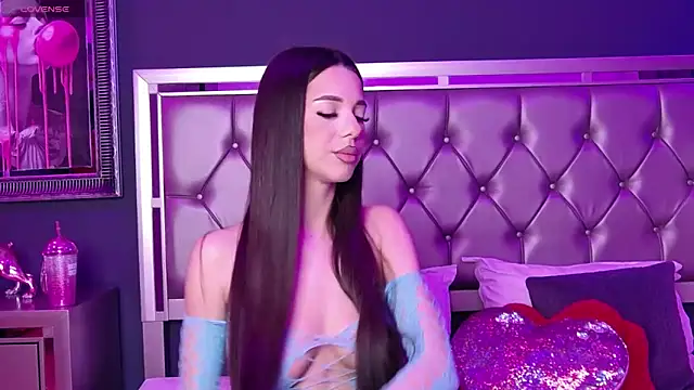 LaraKent online show from 14, 3, 2025