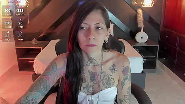 dark gotica online show from 18, 4, 2026