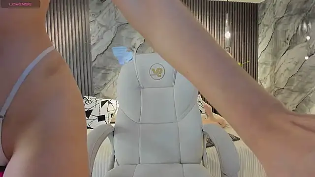 martina mayers online show from 20, 10, 2025