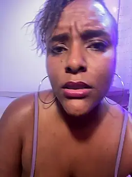 DianaBrownXX online show from 18, 7, 2026