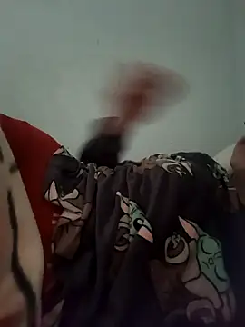 Snapshot of bruna_safadinhaa chatting on 12, 10, 2025 bruna safadinhaa online show from 12, 10, 2025