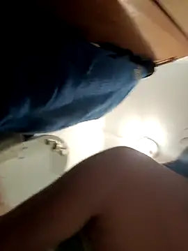 Snapshot of bruna_safadinhaa chatting on 15, 11, 2025 bruna safadinhaa online show from 15, 11, 2025