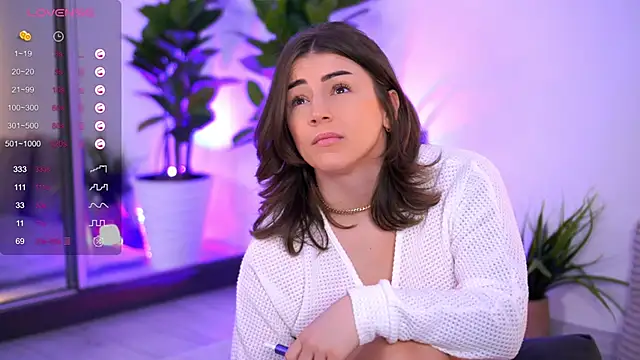 AishaCarter online show from 2, 12, 2025