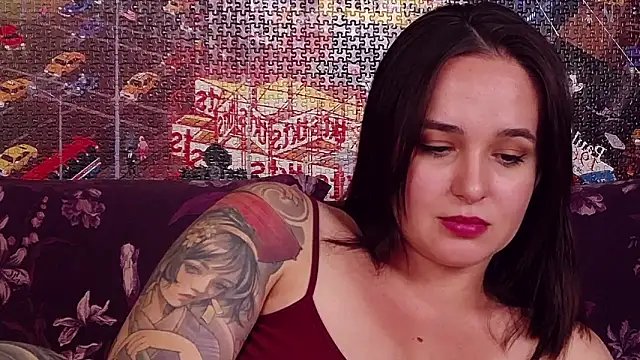 Snapshot of MeIisaLove chatting on 4, 6, 2026 MeIisaLove online show from 4, 6, 2026