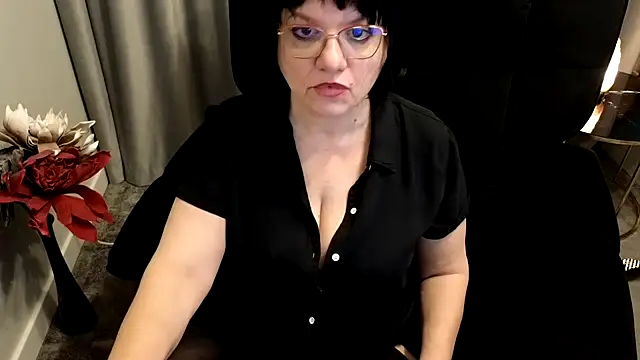 Snapshot of maggiemilff chatting on 24, 1, 2025 maggiemilff online show from 24, 1, 2025