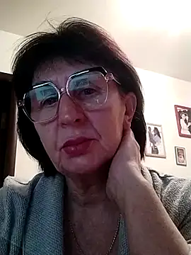 Snapshot of AlbinaXPretty chatting on 15, 12, 2024 AlbinaXPretty online show from 15, 12, 2024