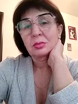 Snapshot of AlbinaXPretty chatting on 15, 12, 2024 AlbinaXPretty online show from 15, 12, 2024