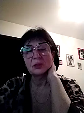 Snapshot of AlbinaXPretty chatting on 25, 12, 2024 AlbinaXPretty online show from 25, 12, 2024