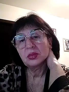 Snapshot of AlbinaXPretty chatting on 27, 12, 2024 AlbinaXPretty online show from 27, 12, 2024