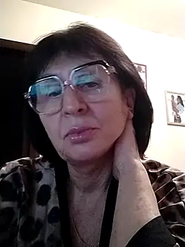 Snapshot of AlbinaXPretty chatting on 29, 12, 2024 AlbinaXPretty online show from 29, 12, 2024