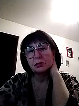 Snapshot of AlbinaXPretty chatting on 31, 12, 2024 AlbinaXPretty online show from 31, 12, 2024