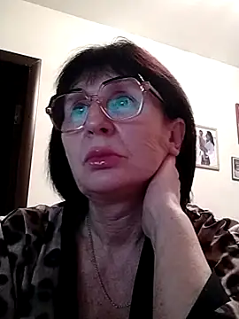 Snapshot of AlbinaXPretty chatting on 14, 1, 2025 AlbinaXPretty online show from 14, 1, 2025