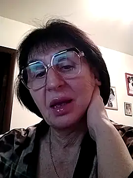 Snapshot of AlbinaXPretty chatting on 31, 1, 2025 AlbinaXPretty online show from 31, 1, 2025