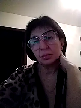Snapshot of AlbinaXPretty chatting on 8, 2, 2025 AlbinaXPretty online show from 8, 2, 2025